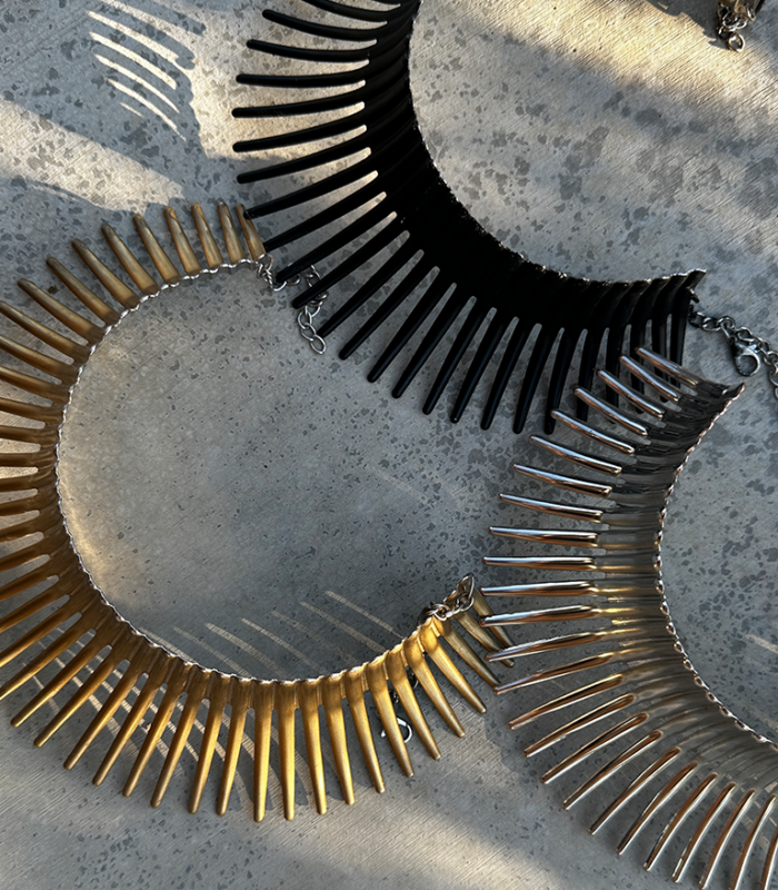 necklace woman sunburst spike collar